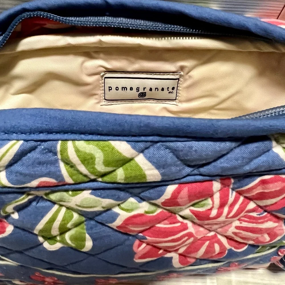 NWT- Pomegranate Inc.Large Cosmetic Bag in Dragonfly Periwinkle